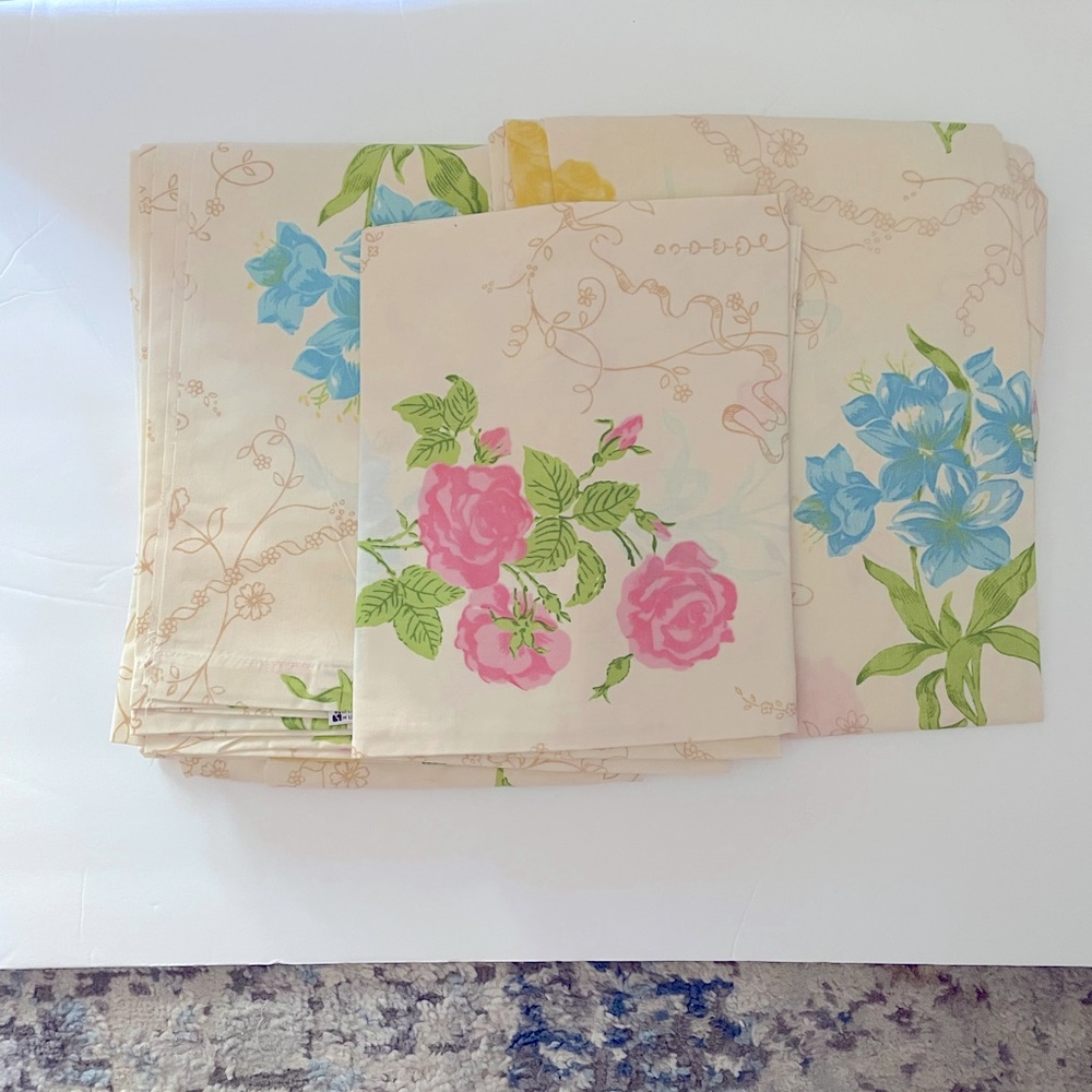 Twin sheet set